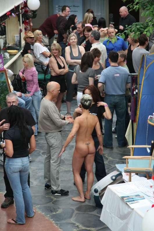 Valentines at Niagra canada